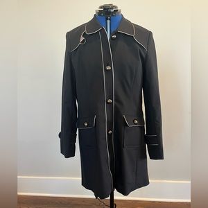 Dialogue black coat. Size S.